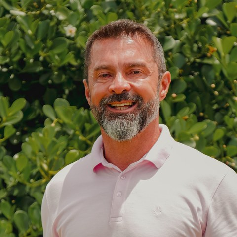 Alessandro Paolo, corretor de imóveis em Garopaba (CRECI J 8689)