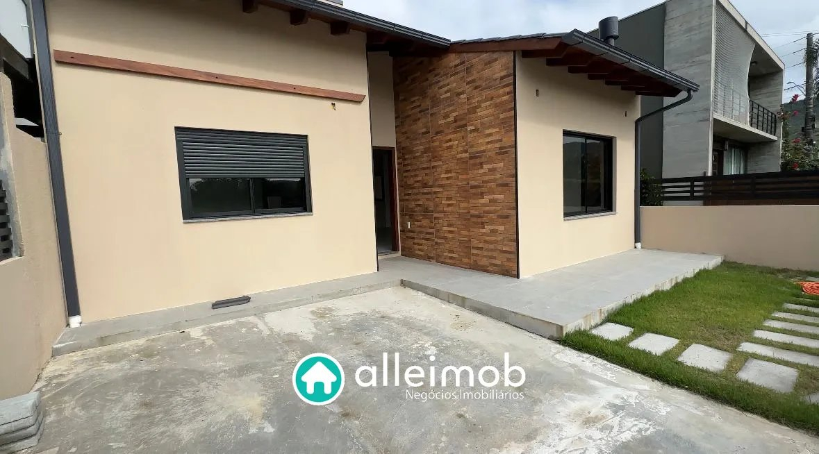 Casa com 2 quartos em Campo D'una, Garopaba