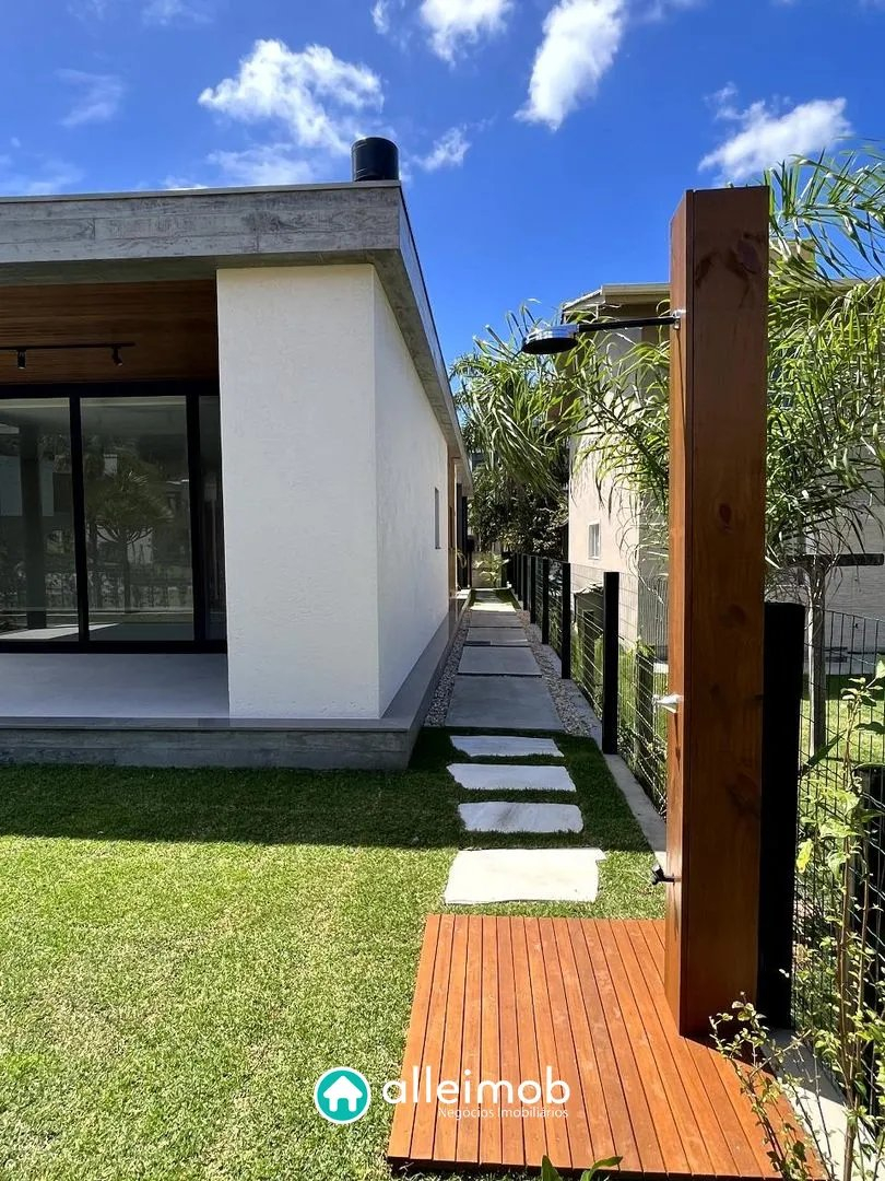 Casa com 3 quartos e 360m² em Morrinhos, Garopaba – foto 9