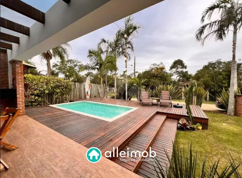Casa com 3 quartos em Garopaba – foto 2