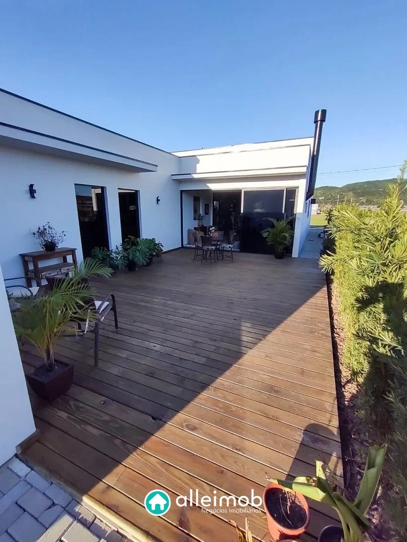 Casa com 3 quartos em Garopaba – foto 4