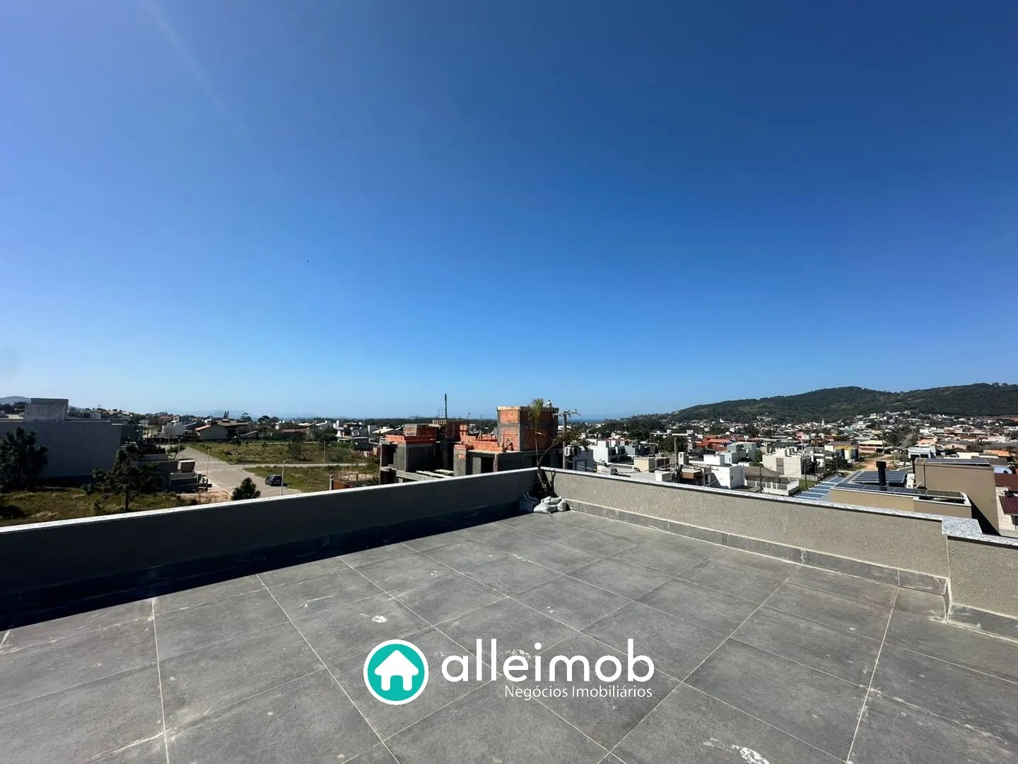 Casa com 3 quartos e 227m² em Garopaba – foto 2