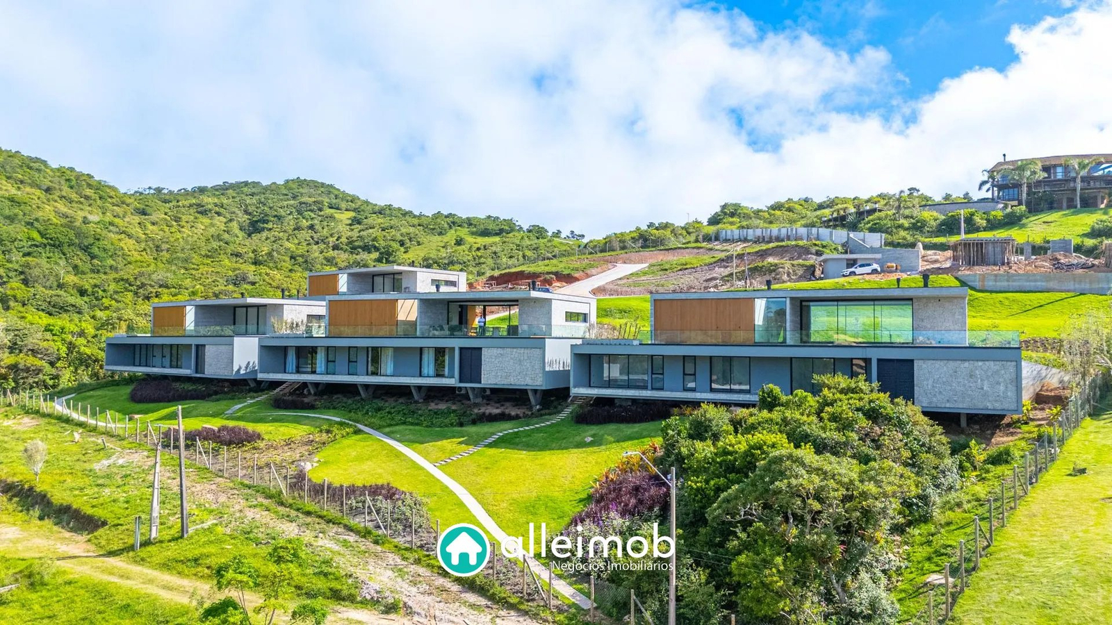 Morada da Vigia – Garopaba, condomínio de alto padrão na Praia da Vigia, com apenas 8 residências de 570,56m²